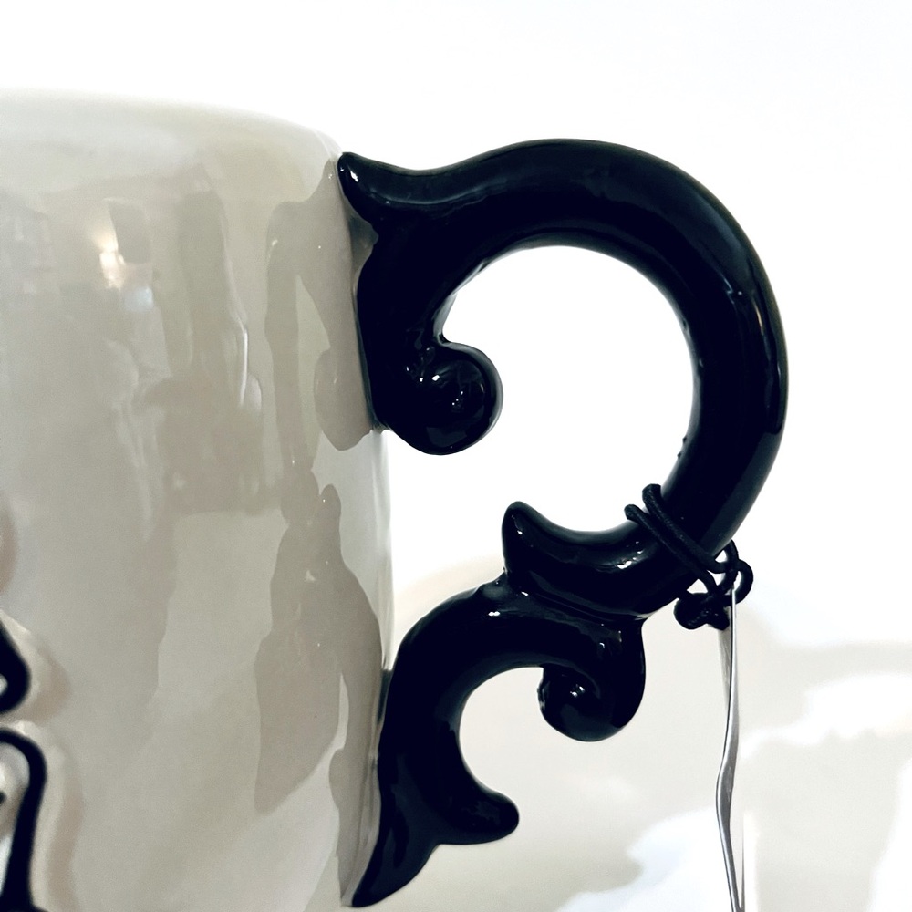 👻 Ghost Mug - Picture 3 of 7